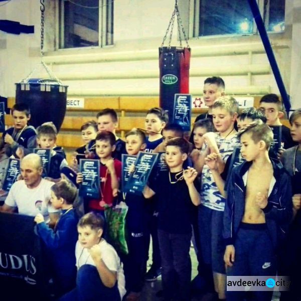 В Авдеевке провели первый турнир по кикбоксингу (ФОТО)