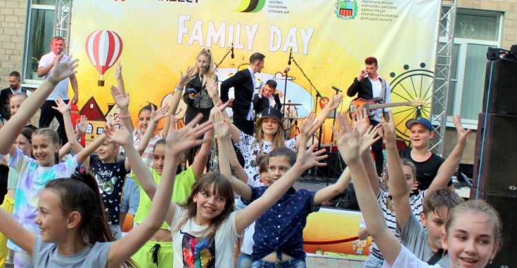 Мнение авдеевцев о первом семейном празднике Family day: грандиозно, круто, весело! (ВИДЕО)