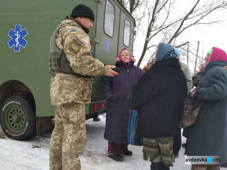 "Симики" доставили гуманитарку  в два недавно освобожденных села  на Донетчине (ФОТО)
