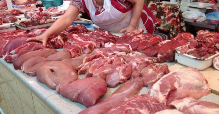 Подорожает к Пасхе и майским: авдеевцев предупреждают о взлете цен на мясо