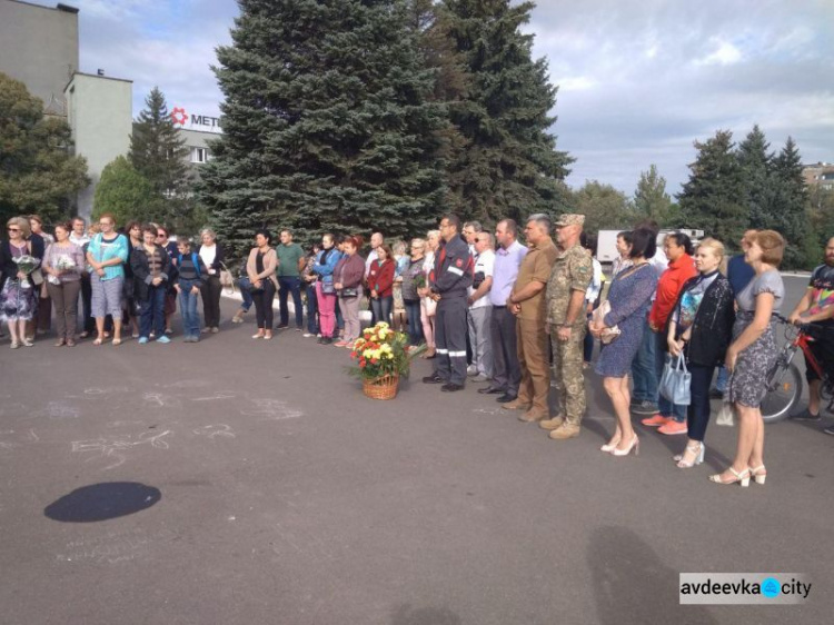 Украинских защитников разных столетий почтили в Авдеевке (ФОТО)