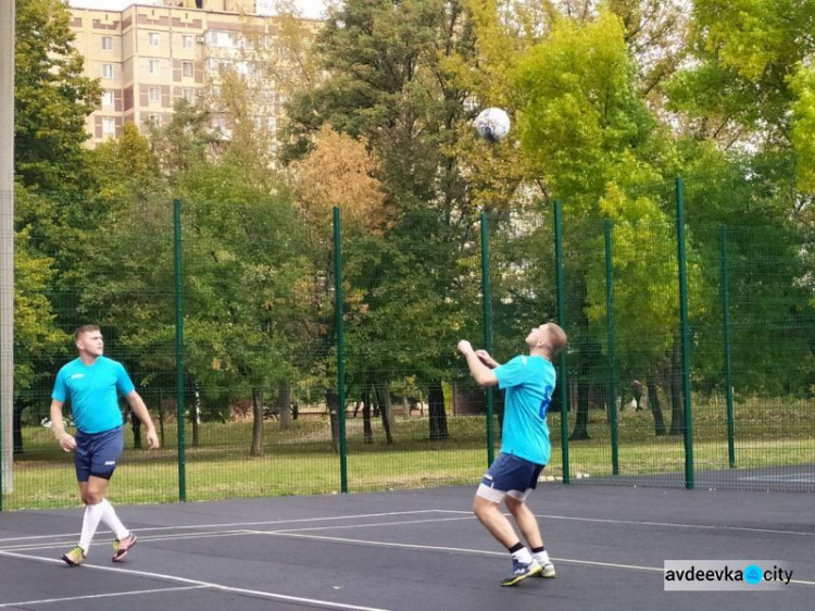 В Авдеевке состоялся турнир по футболтеннису: фоторепортаж