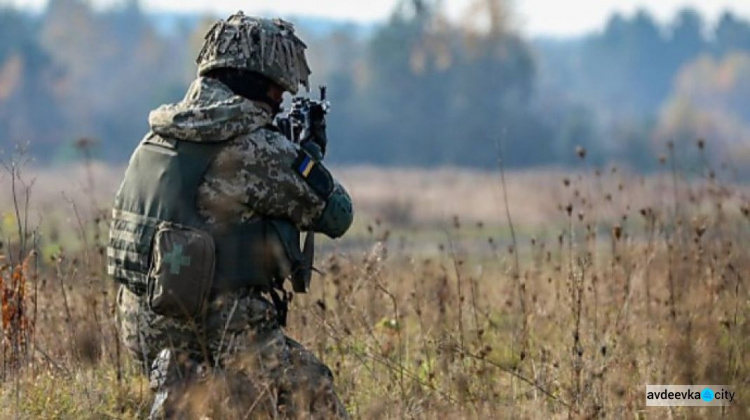 Боевики три раза обстреляли украинские позиции на Донбассе