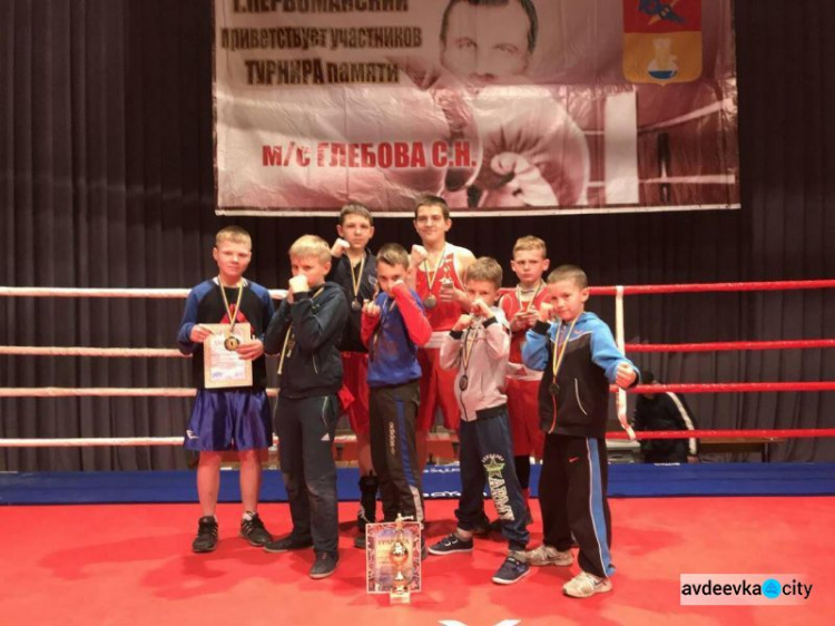 Авдеевские боксёры привезли из Харьковской области высшие награды (ФОТО)