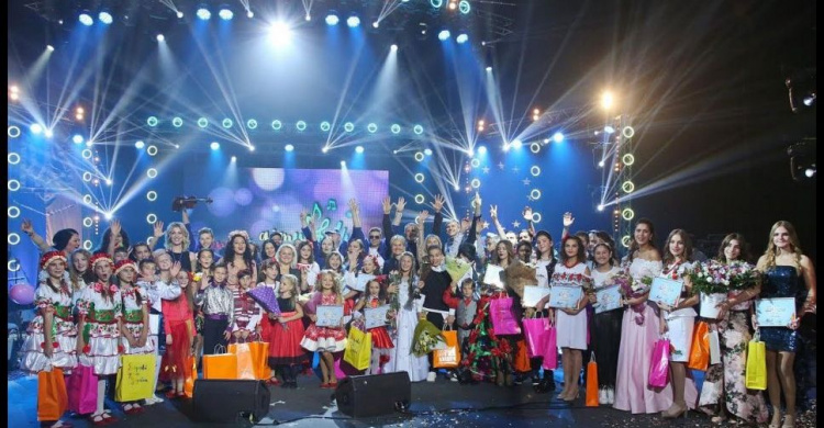 На Донетчине стартовал региональный конкурс детского творчества «Яркие дети Украины»