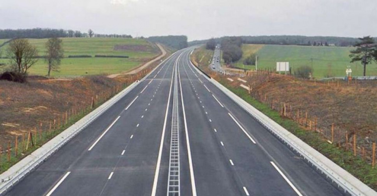 В Украине построят гигантскую трассу длиной почти 1400 километров