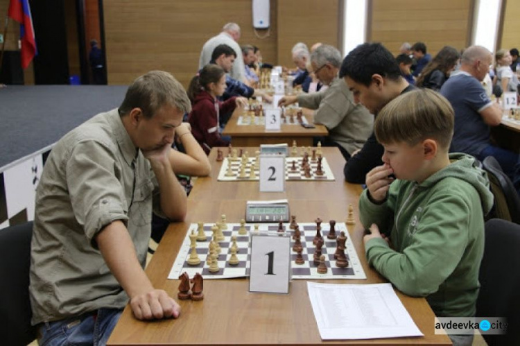 Авдіївських шахістів запрошують на чемпіонат