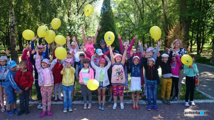 В Авдеевке ярко отмечают День защиты детей (ФОТО)
