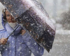 Синоптики прогнозируют в понедельник снег на востоке Украины
