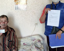 Сотрудники «Пролиски» помогли маломобильному жителю соседнего Торецка получить ID-паспорт