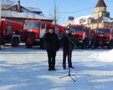 Спасатели Донецкой области получили новые пожарные машины (ФОТО)