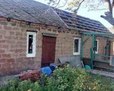 Ремонтники  начали восстанавливать дом  в Авдеевке, где 13 мая при обстреле погибли четыре человека (ФОТО)