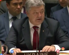 Порошенко в США назвал ключевое условие для мира на Донбассе