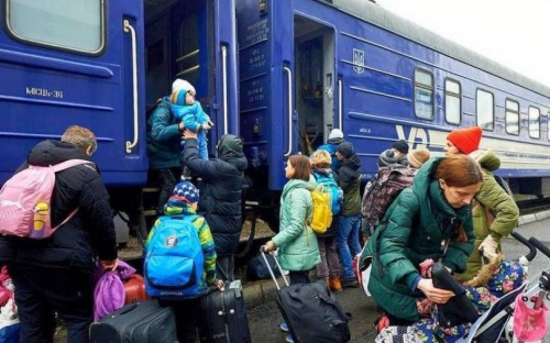Розклад руху евакуаційних потягів з Донеччини на 11 квітня