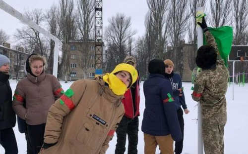 В Авдіївці з нагоди річниці бою під Крутами для молоді провели теренову гру