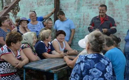 Вече о наболевшем: в Авдеевке обсудили насущные проблемы горожан (ФОТО)