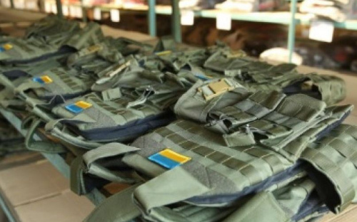 Метінвест забезпечує мобілізованих співробітників захисним спорядженням