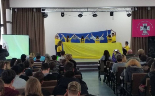 Авдіївські рої змагалися у день пам’яті Героїв Небесної сотні (ФОТО)