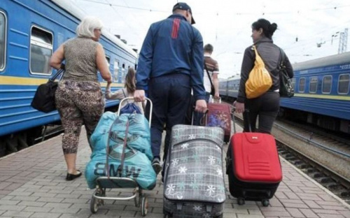 Стало известно, сколько официально в Украине переселенцев
