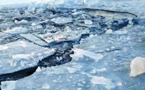 С начала января в Украине на водоемах погибло 17 человек, двое из них - дети