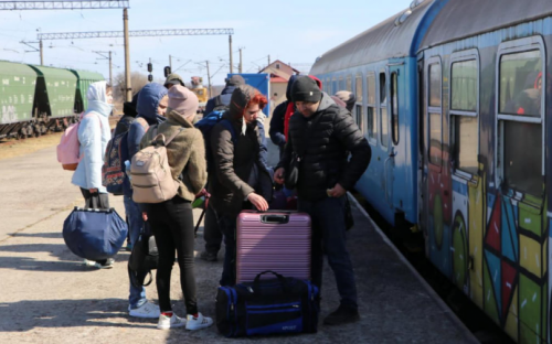 «Укрзалізниця» призначила на сьогодні евакуаційний потяг з Покровська до Львова