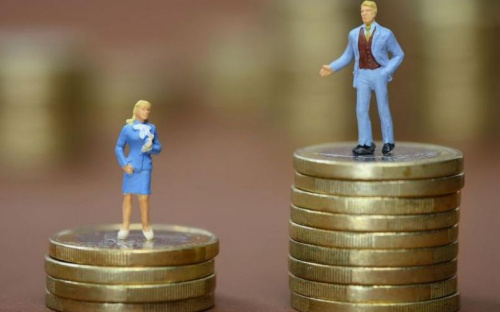 Женщины в Украине получают на 25% меньше мужчин