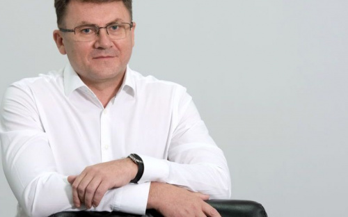 «Мы проводим крупномасштабные ремонты, модернизируем производство, благоустраиваем завод»,- генеральный директор АКХЗ Виталий Литовка
