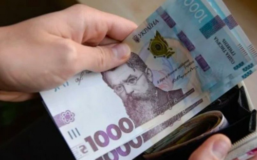 Уряд спростив отримання соцвиплат для переселенців