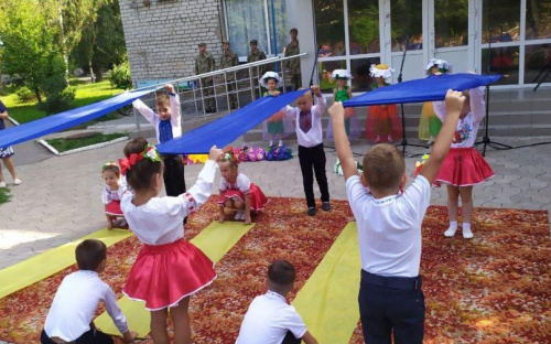 Авдіївка яскраво відзначає День прапора України (ФОТОРЕПОРТАЖ)