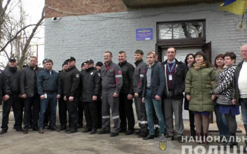 Представники Авдіївського коксохімічного заводу допомогли відкрити поліцейську станцію (ФОТО + ВІДЕО)