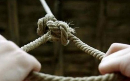В Авдеевке мужчина пытался свести счеты с жизнью