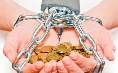 Закон «О реинтеграции» и кредит: чего ждать переселенцам и жителям Донбасса