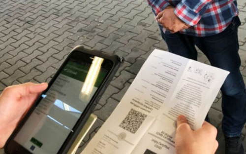 З понеділка в Авдіївці городян без ковід-сертифікату не пускатимуть в автобуси