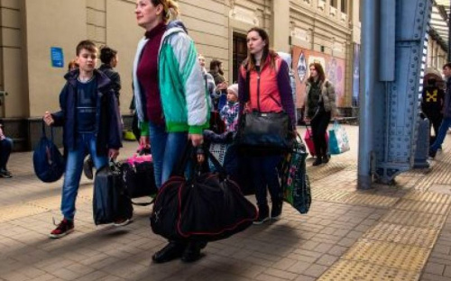 Переселенці, які повернуться в зруйновані домівки, теж отримають допомогу від держави, - Кабмін