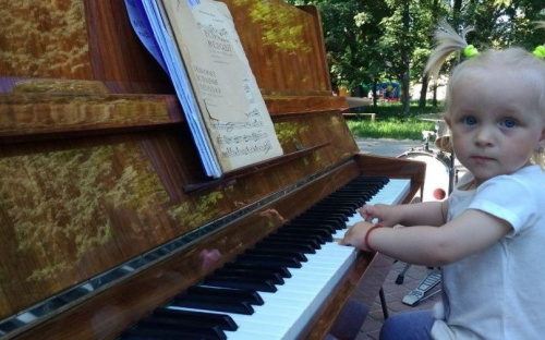  В Авдеевке состоялся концерт под открытым небом (ФОТО+ВИДЕО)
