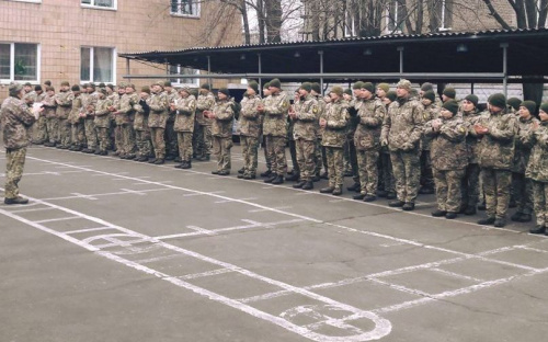 В Авдеевке подписали распоряжение о призыве в армию