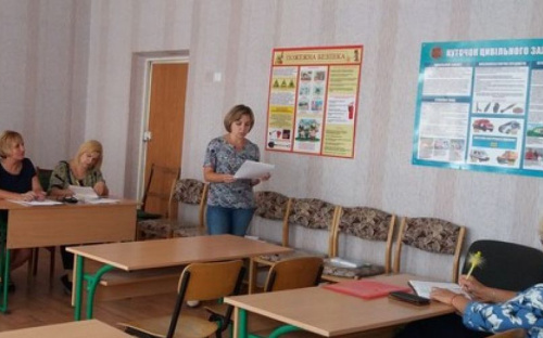 В Авдеевке решали, как остановить «несовершеннолетнюю преступность»