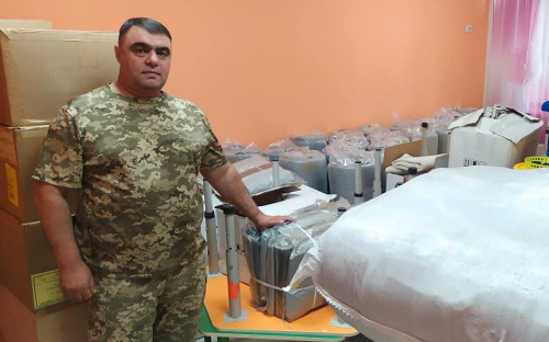 Авдіївська військова адміністрація отримала гуманітарний вантаж для укриттів