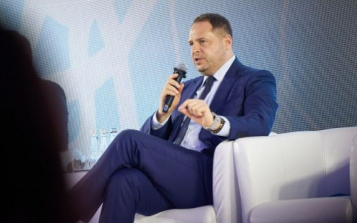 Офис президента составил план по Донбассу из 10 шагов