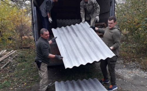 Авдеевские «симики» доставили важную помощь в прифронтовые населенные пункты (ФОТО)
