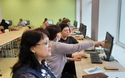Для авдіївських педагогів стартував курс «Сучасні освітні технології»