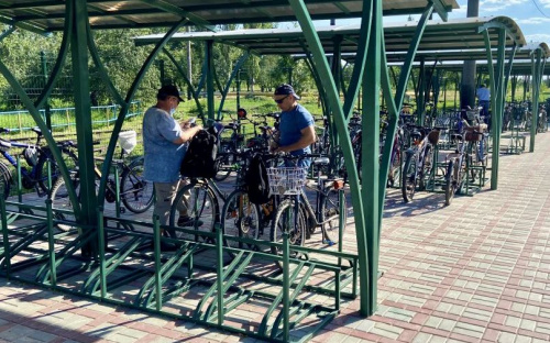 На АКХЗ построили современную велопарковку (ФОТОФАКТ)