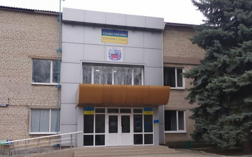 В Авдеевке капитально отремонтируют тротуар