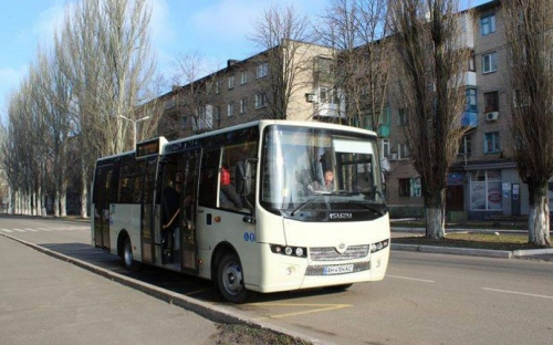 В Авдеевке ищут перевозчиков на три маршрута