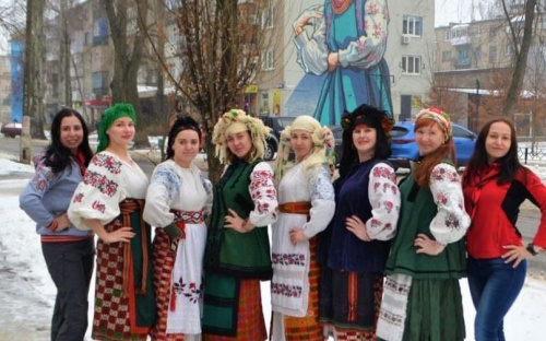 «Бути жінкою»: в Авдіївці реалізували цікавий творчий проект