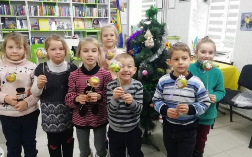 Три задоволення в одній екскурсії: першокласників Авдіївки запросили відпочити з користю
