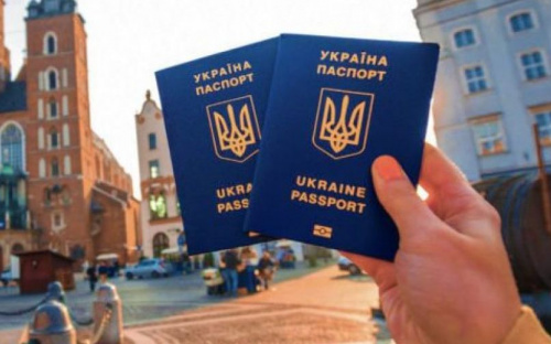 Правительство подсчитало украинцев, воспользовавшихся безвизом