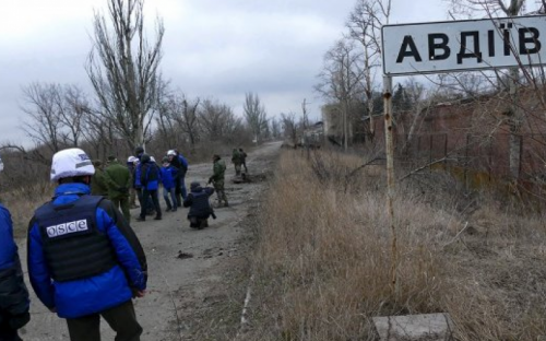 Двое мирных жителей были ранены за минувшие сутки в Авдеевке
