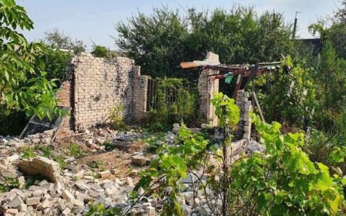 В Авдіївці продовжують обстеження зруйнованого в період бойових дій житла