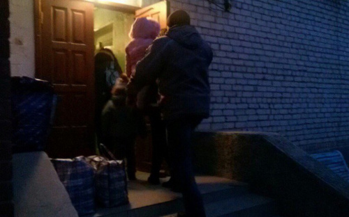 Эвакуированных авдеевцев разместили в Мариуполе